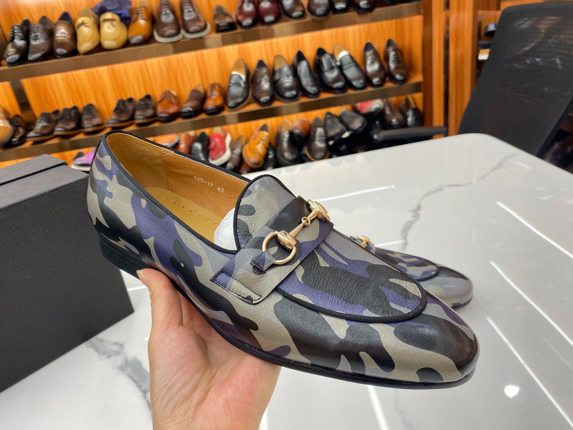 Men's Faux Leather Horsebit Lo - Men'S Shoes Crocs recension och pris