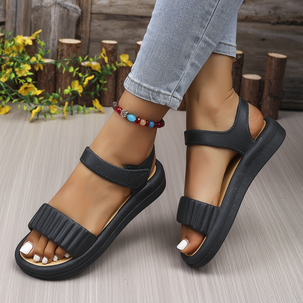 Women's White Platform Sandals - Velcro Strap Sandal recension och pris