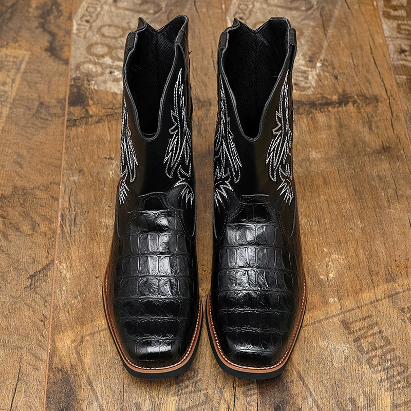Men's Croc-Embossed Western Co - Men'S Shoes Crocs recension och pris